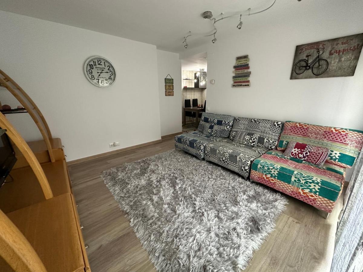 Апартаменты Apartamento Con Jardin En Льенкрес Экстерьер фото
